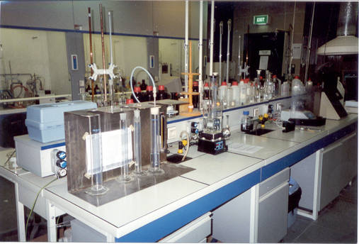 Turnkey analysis laboratory
